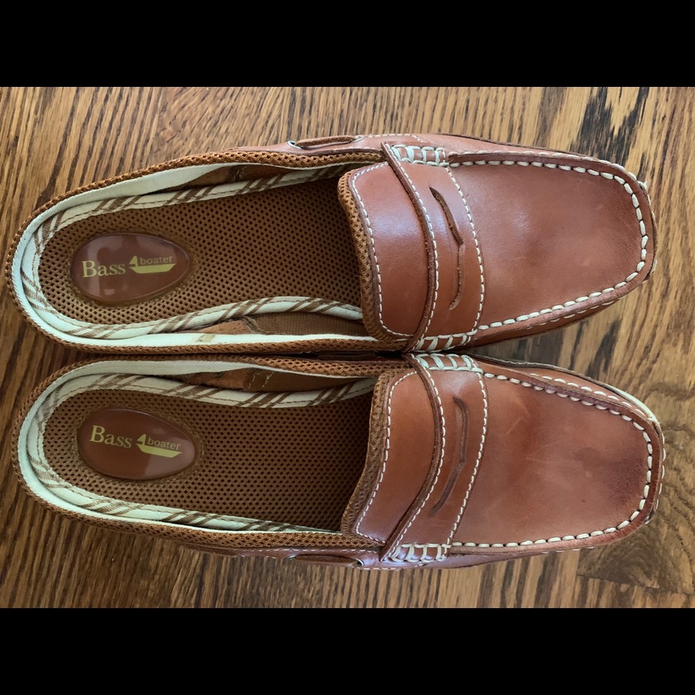 Women’s Bass Leather Slip on Boater shoe size 7.5